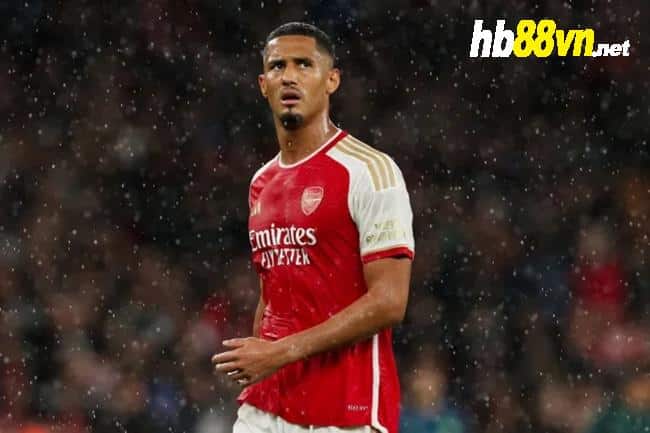 William Saliba expected to be fit for Chelsea clash despite withdrawing from France squad - Bóng Đá