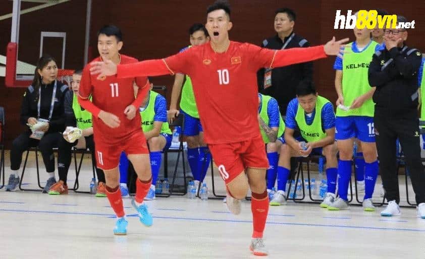 Hai chiến thắng liên tiếp ở hai lượt đầu giúp Việt Nam sớm giành vé dự vòng chung kết châu Á. Ảnh: VFF