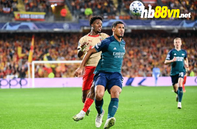 ‘He never looks’ – Thierry Henry singles out William Saliba for criticism following Arsenal defeat to Lens - Bóng Đá