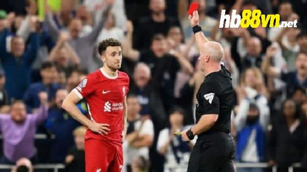 Panel says Jota red card for Liverpool at Spurs was incorrect - Bóng Đá