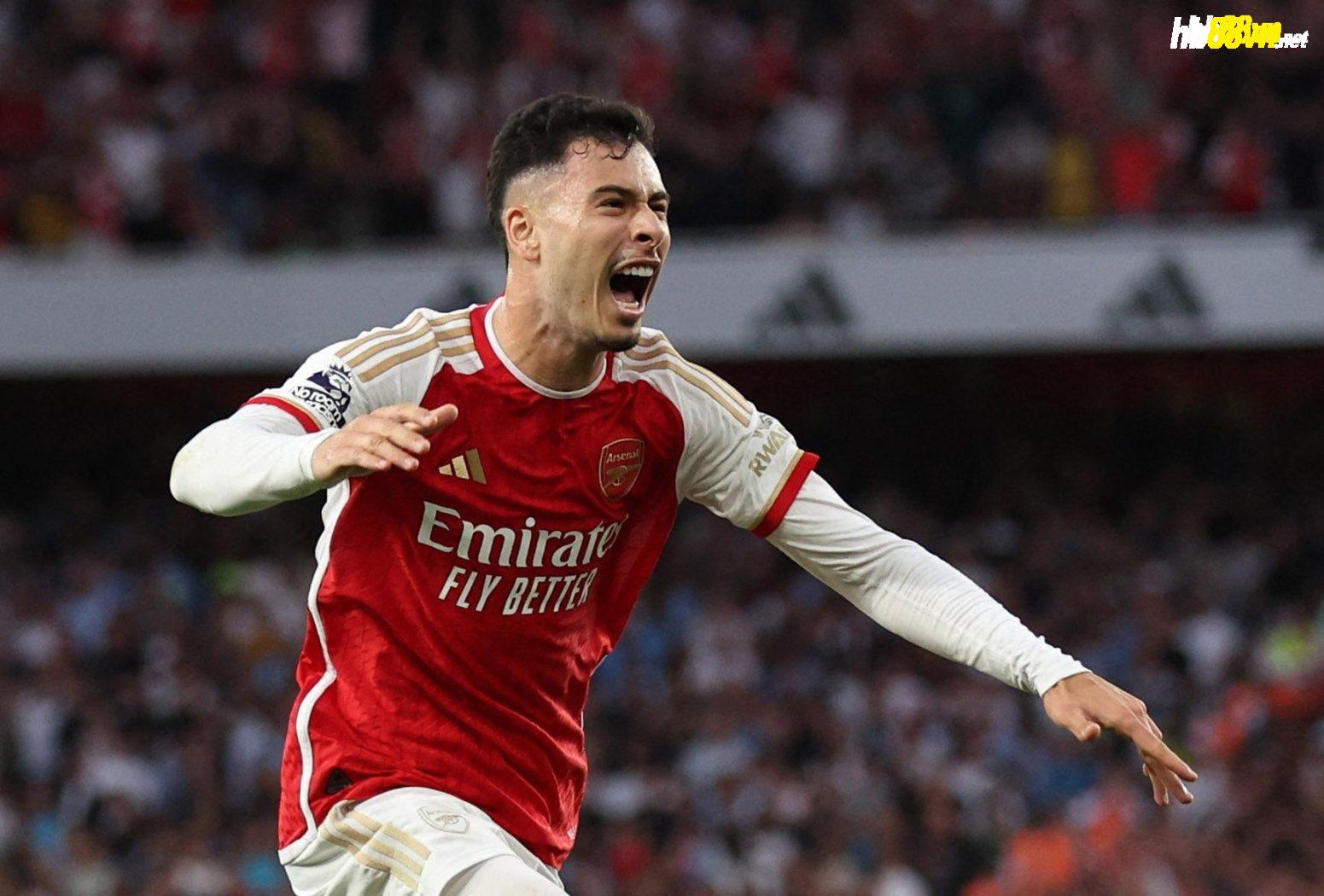 Martinelli mừng sau khi ghi bàn giúp Arsenal hạ Man City 1-0 tại Emirates ngày 8/10. Ảnh: Reuters