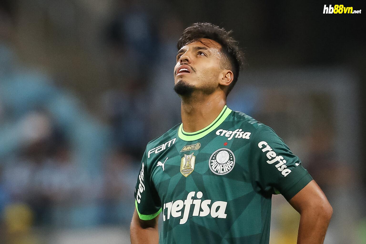 Man Utd agreed fee to sign Brazilian midfielder but pulled out of deal - Bóng Đá
