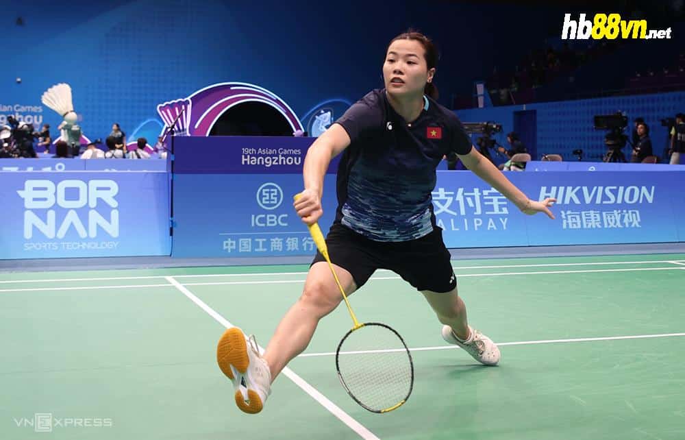 Nguyễn Thuỳ Linh là tay vợt nữ số một Việt Nam ba năm qua, nhưng thường chỉ đi một mình khi thi đấu quốc tế. Ảnh: Huy Hoàng