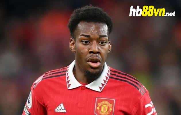 Anthony Elanga in talks to join European rivals but Man Utd fans disgusted by ‘joke’ transfer fee - Bóng Đá